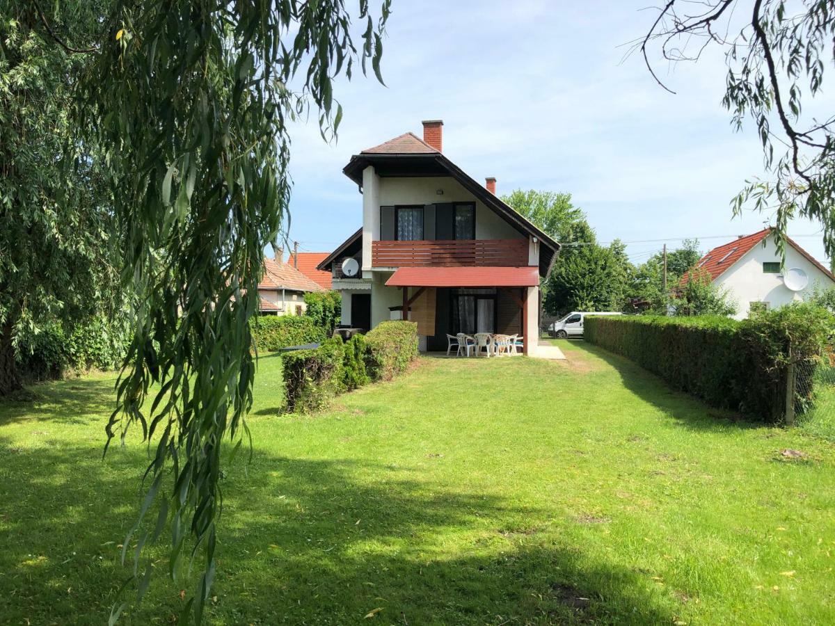 Maria Villa Balatonmariafurdo Exterior photo